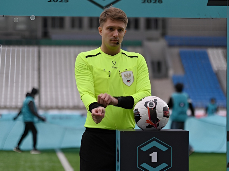 Олег Гусаков – главный арбитр матча «Родина» – «Уфа»