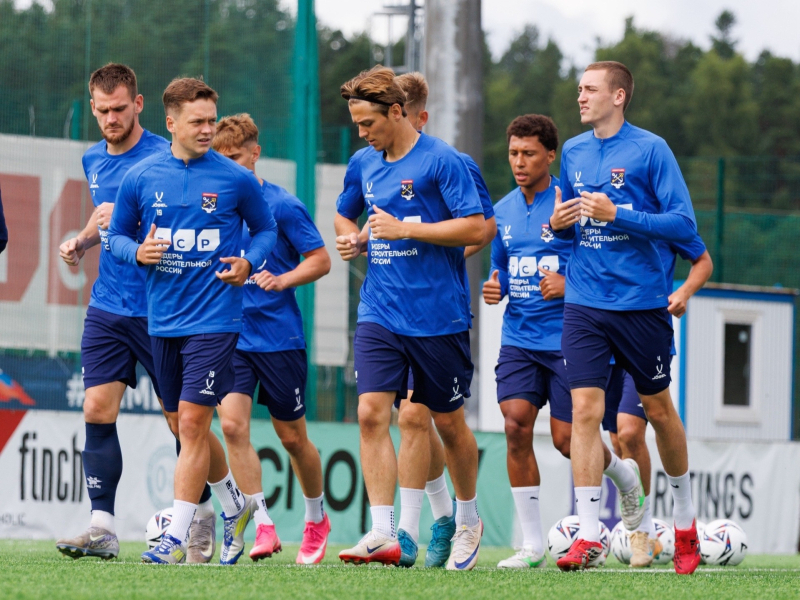 ФК «Ленинградец» – представляем соперника!