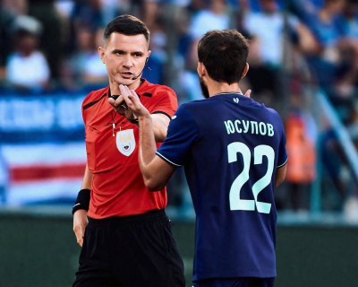 Роман Сафьян &ndash; главный арбитр матча &laquo;Енисей&raquo; &ndash; &laquo;Уфа&raquo;